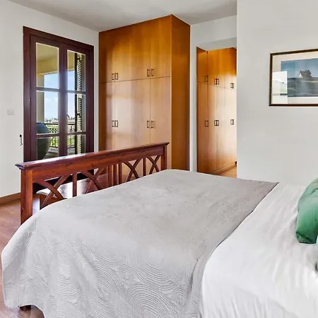 3 Bedroom Kedros With Private Pool And Hot Tub, Aphrodite Hills Villa *