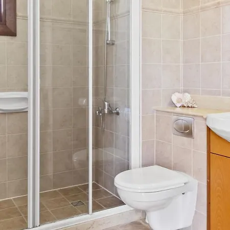 3 Bedroom Kedros With Private Pool And Hot Tub, Aphrodite Hills * Kouklia